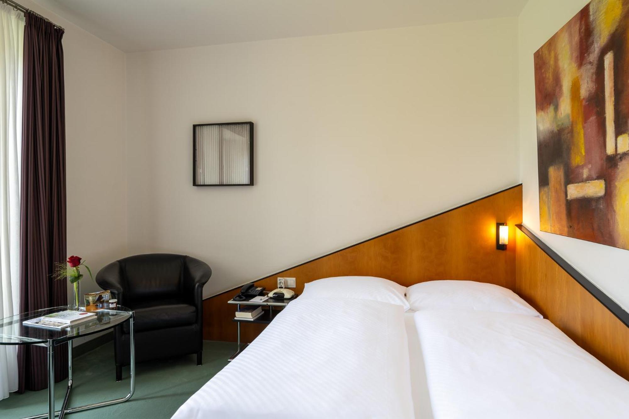 Schloss Lautrach Room photo